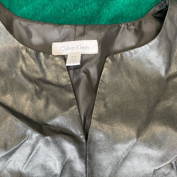 Like new,worn just once - Picture 5 of 5